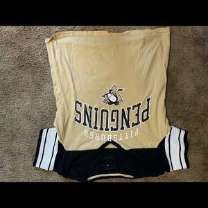 Penguins Jersey T-shirt